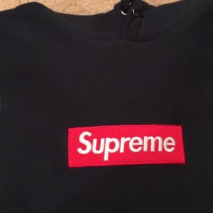 Supreme navy and red box logo (UA)